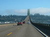 길이 6.5Km, 101번 도로상에서 워싱톤 주와 오레곤 주를 연결하는 트러스교인 Astoria-Megler 다리를 건너 오레곤 주로 들어가고 있다. 
				 (Truss Bridge : 한국의 성산대교, 성수대교, 한강철교가 Truss Bridge이다)